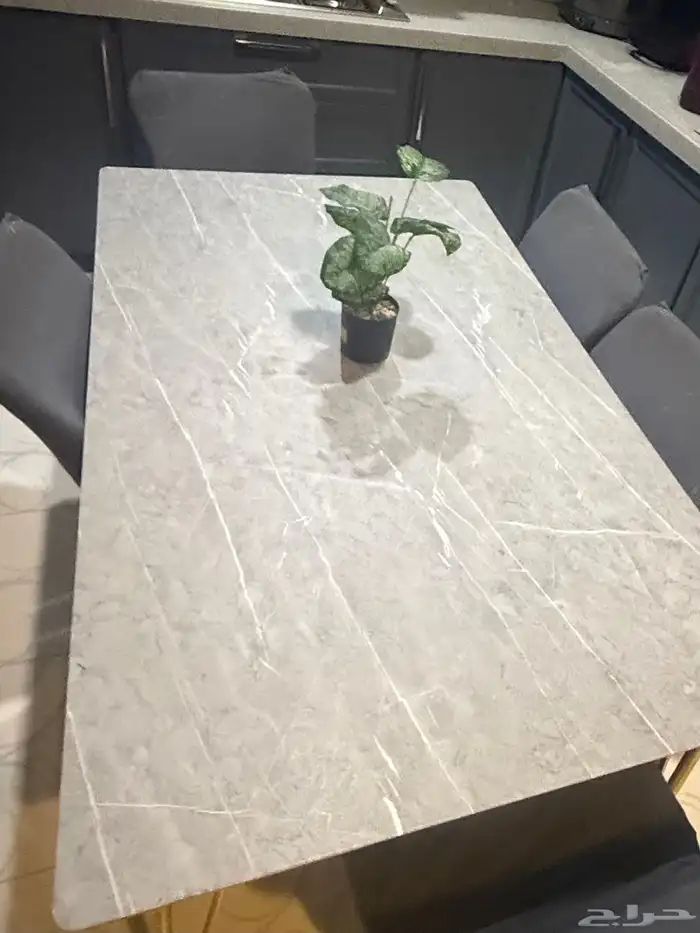 طاوله طعام 0