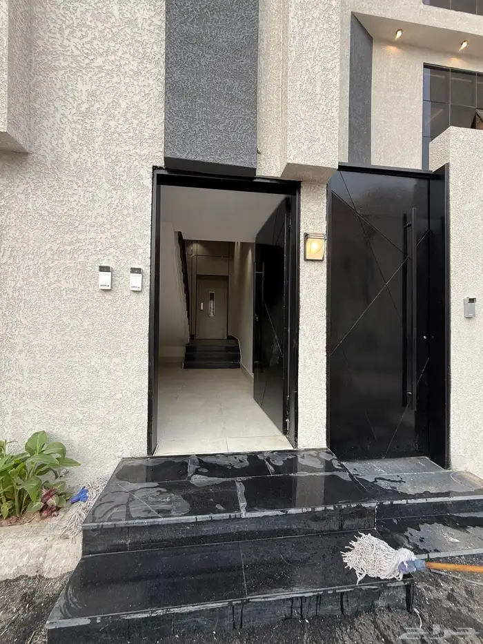 للبيع شقق علويه بسعر 540 الف ابها المحاله 4