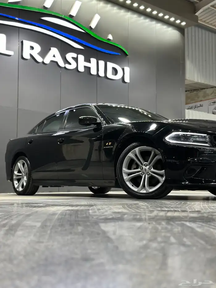 تشارجر 2021 اسود RT هيمي V8 5.7 معرض(الرشيدي) 10