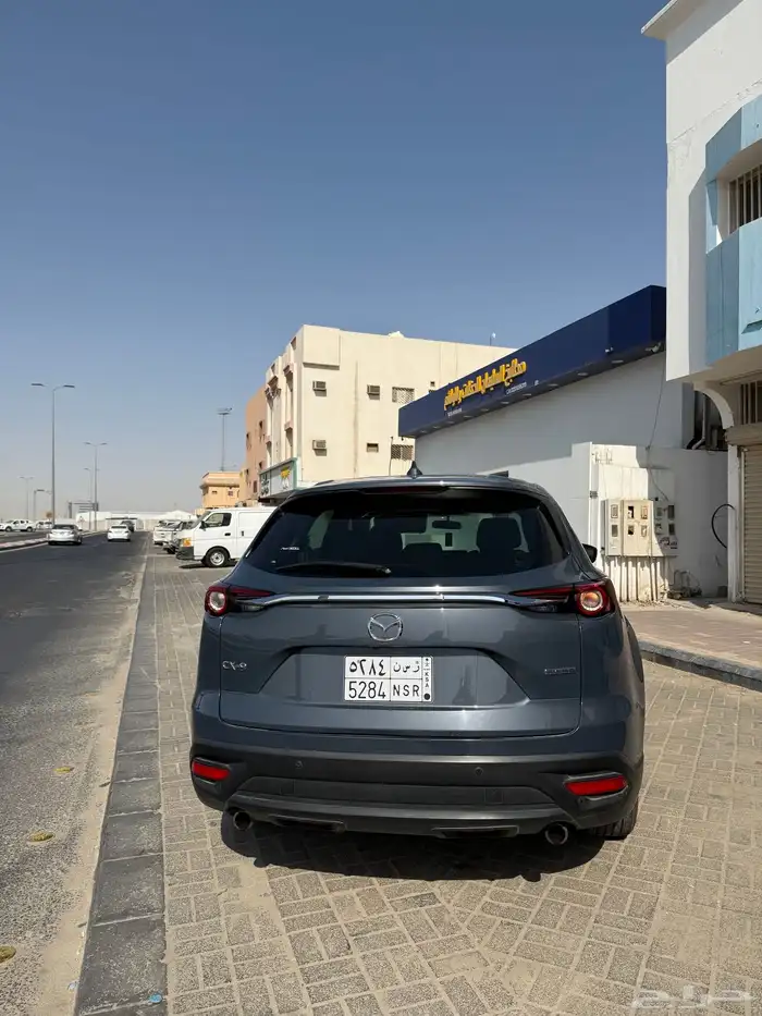 مازدا CX9 اللون اسمنتي 2023 2