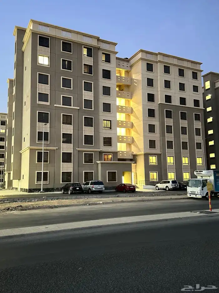 للايجار فيلا دورين تلال الغروب داخل عمارة 6 غرف 3300 شهري 1