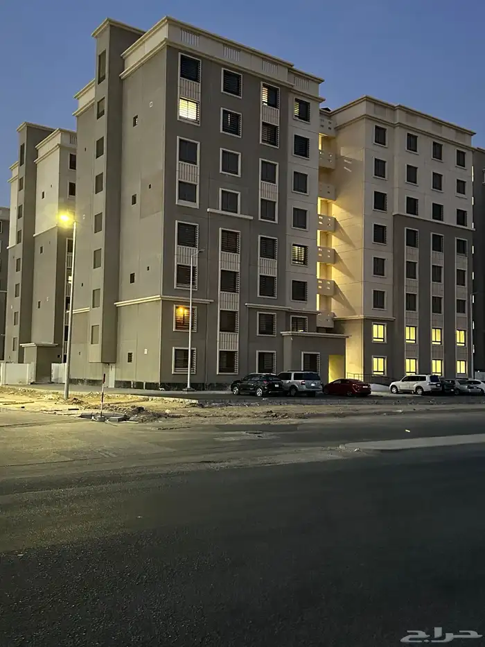 للايجار فيلا دورين تلال الغروب داخل عمارة 6 غرف 3300 شهري 3
