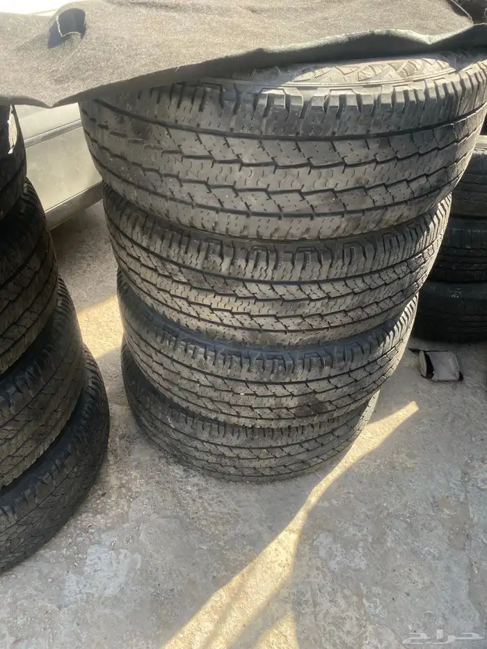 كفرات نضيفه للبيع الطقم 300 ريال 1