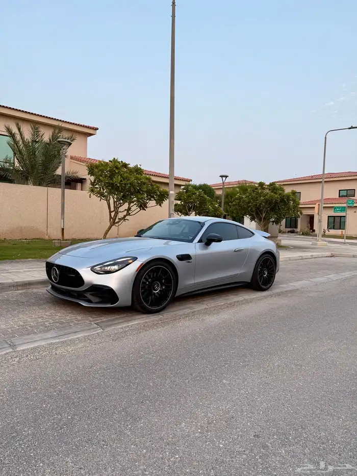 Mercedes GT43 AMG 2025 0