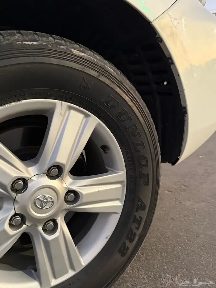 لاندكروزر 2014 v8 GXR3 18