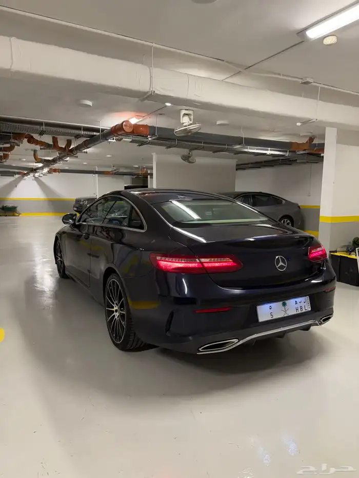 Mercedes E300 2018 3