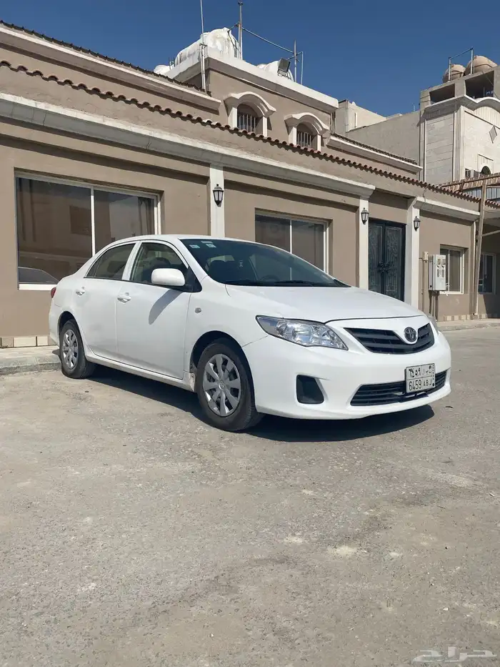كورلا موديل 2013 للبيع 0