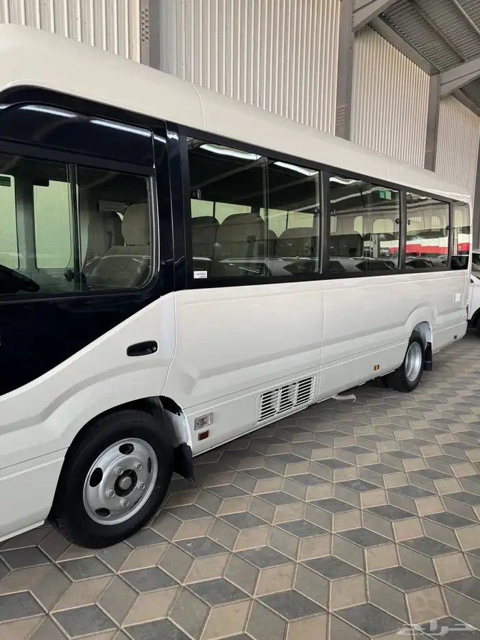 كوستر باص 19 راكب تويوتا اتوماتيك ديزل 1