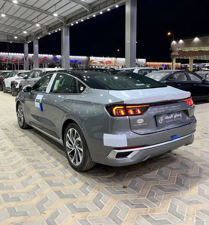 عرض خاص فورد تورس تيتانيوم 2026 جاهز 142400 4