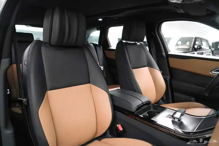 2025 Range Rover Velar HSE V6 اعلى المواصفات جديد اصفار 6