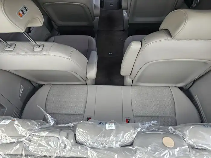 كيا كرنفال ديزل 2020 19