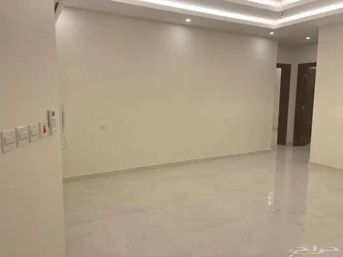 للإيجار شقة في فيلا بالمهدية 2