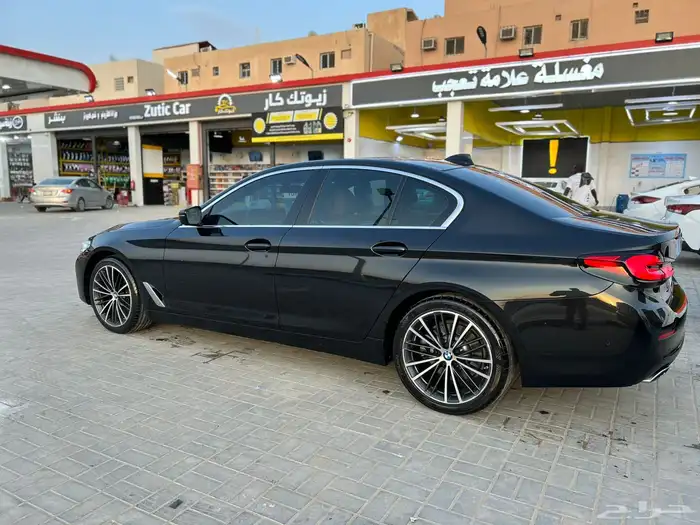 بي ان دبليو الفئة الخامسه 2023شبة وكاله 6