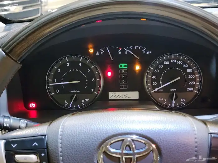 لاند كروزر 2018GXR 3
