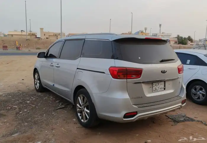 كيا كرنفال ديزل 2020 1