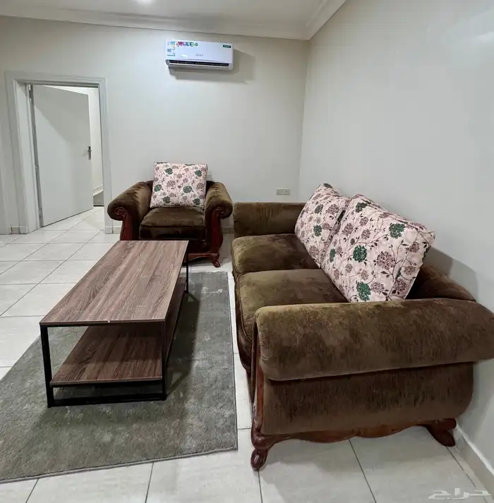 شقق جديدة مؤثثة للايجار بالرس 25
