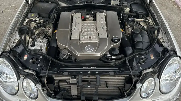 للبيع مرسيدس E55 AMG جفالي 15
