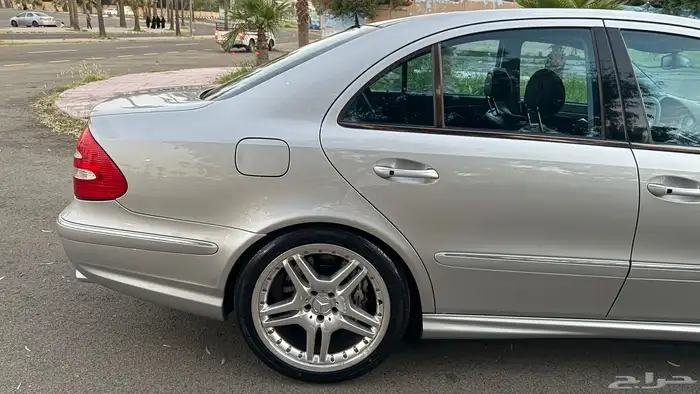 للبيع مرسيدس E55 AMG جفالي 7