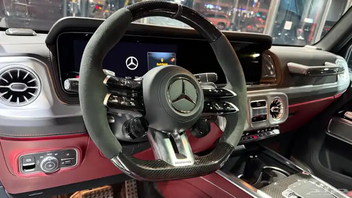 مرسيدس G63دبل نايت باكج موديل 2025 في الإمارات 13