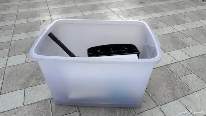 علب بلاستيكية بأحجام مختلفة 2