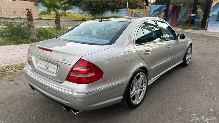 للبيع مرسيدس E55 AMG جفالي 11