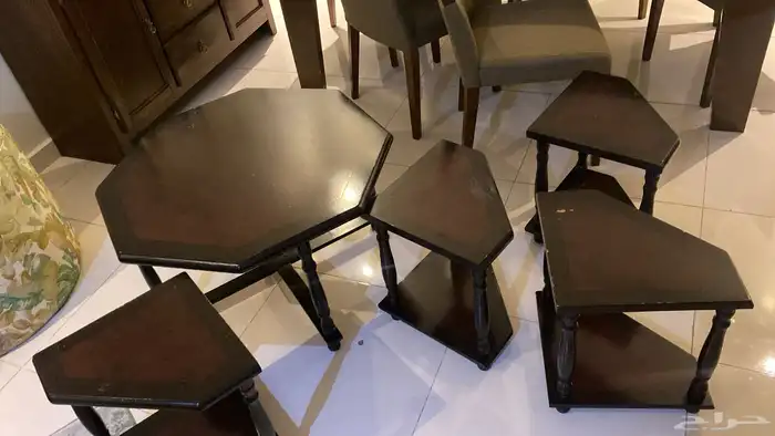 طاولة 1
