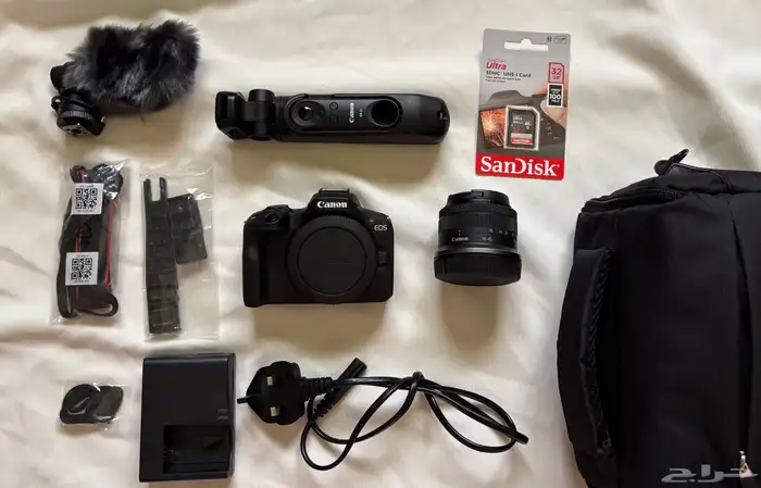 كاميرا Canon R50 بكامل الملحقات 0