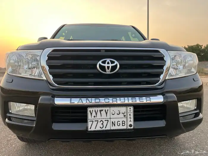 ((تم البيع)) لاندكروزر2011ستيني مخزن 5