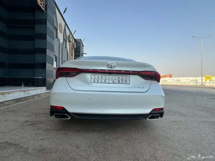 للبيع افالون 2022 XLE 20