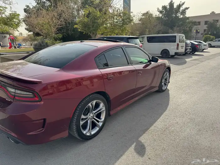 تشارجر GT2022 بريميوم فل كامل ممشى قليل 1