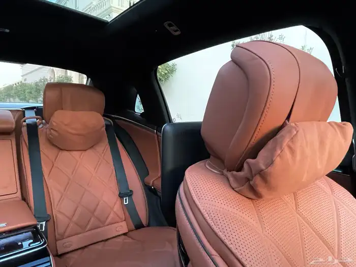 مرسيدس مايباخ S580 47