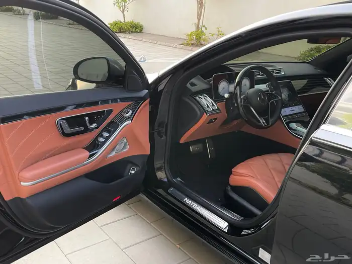 مرسيدس مايباخ S580 27
