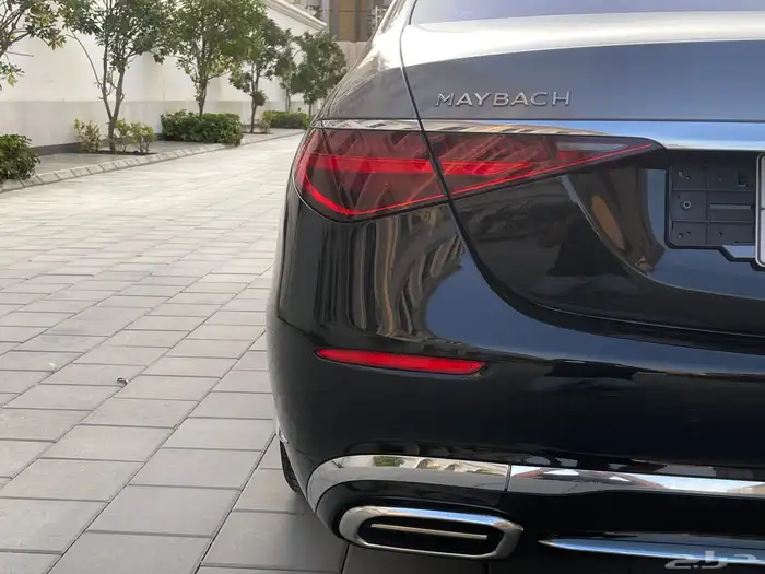 مرسيدس مايباخ S580 11