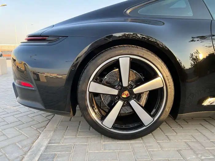 بورش  PORSCHE CARRERA 911 2025 5