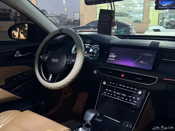 ( تم البيع ) كيا K7 أعلى فئة 2020 21