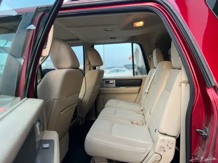 فورد اكسبديشن موديل 2016 13