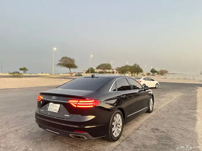 تورس 2022 اسود 3