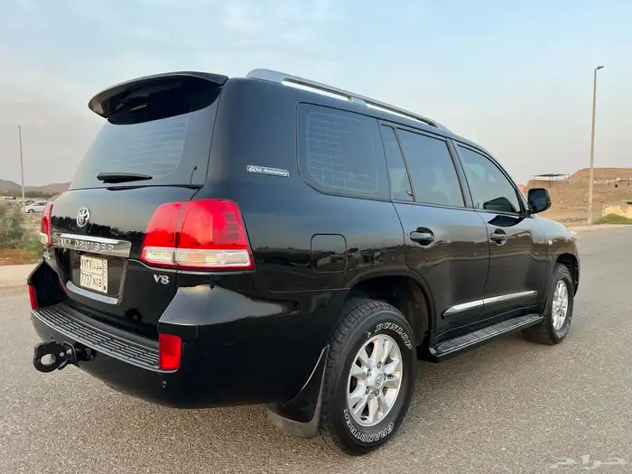 ((تم البيع)) لاندكروزر2011ستيني مخزن 21