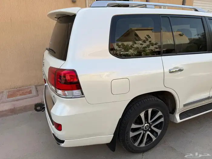 لا ندكروزر 2