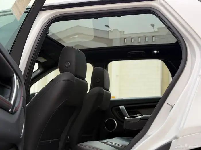 لاند روفر ديسكفري سبورت 2021 R Dynamic 17
