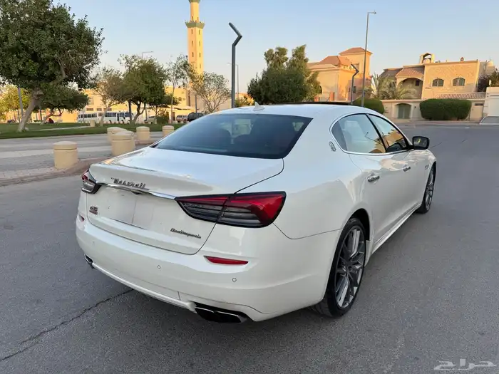 مازيراتي كواتروبورتي GTS 8V للبيع 6