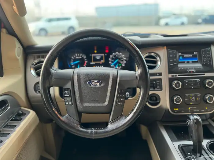 فورد اكسبديشن موديل 2016 9