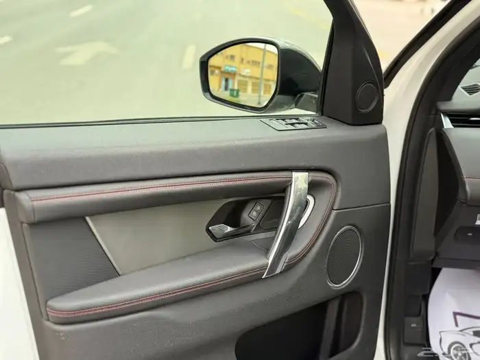 لاند روفر ديسكفري سبورت 2021 R Dynamic 11