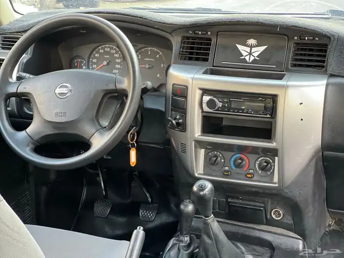 نيسان باترول ربع مخزن 2006 4