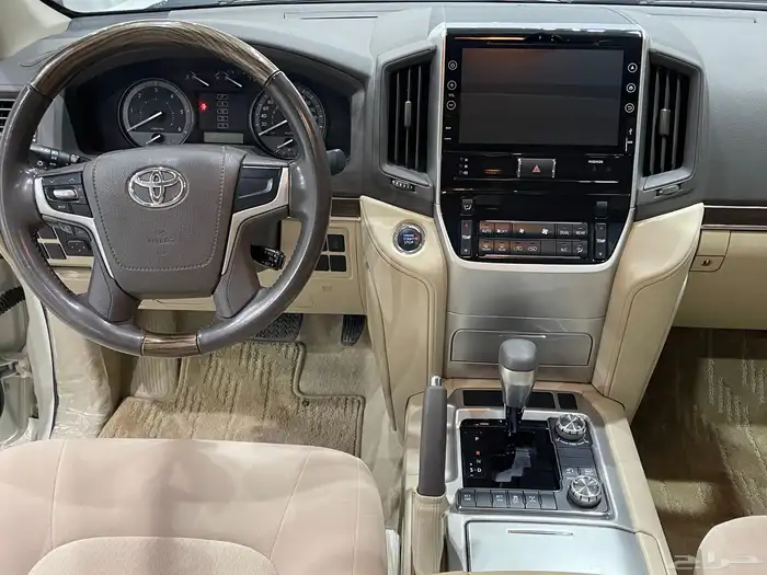 للبيع جي اكس ار 2020 ديزل فل كامل سعودي 10