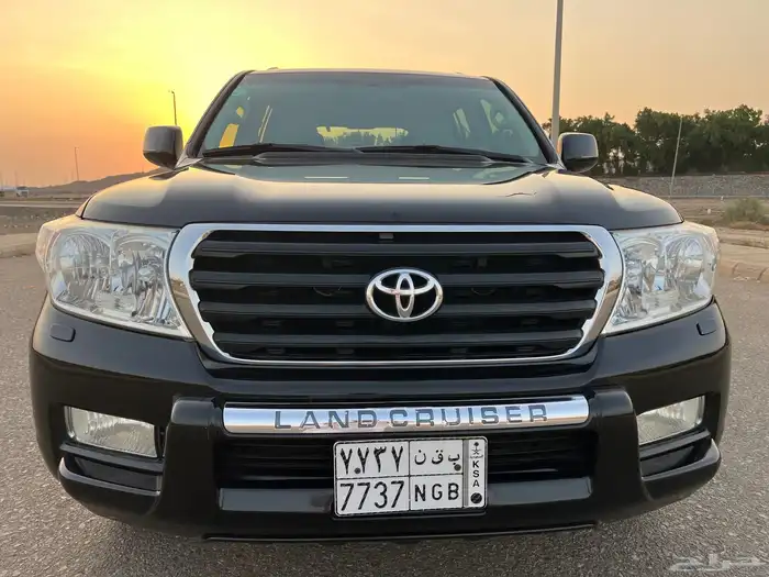 ((تم البيع)) لاندكروزر2011ستيني مخزن 6