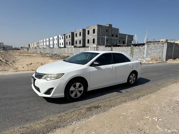 للبيع كامري 2013 بدي وكاله 4