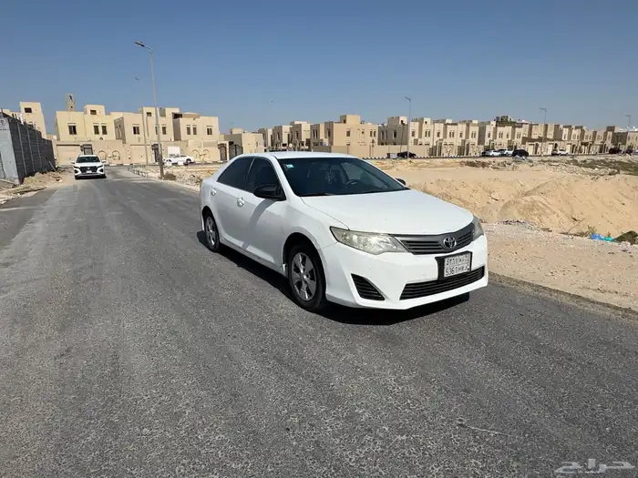للبيع كامري 2013 2
