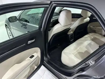 كرايزلر C300 2017 سعودي index