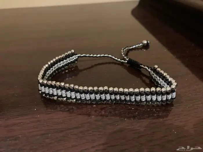 أساور يد متنوعة 13